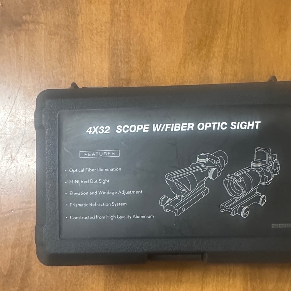 4x32 Scope with Fiber Optic Sight - FDE